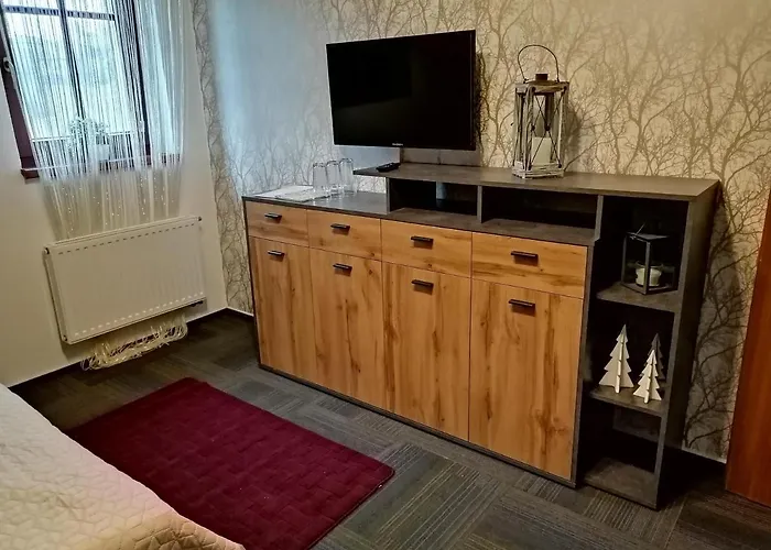U Jana Гостевой дом 3*